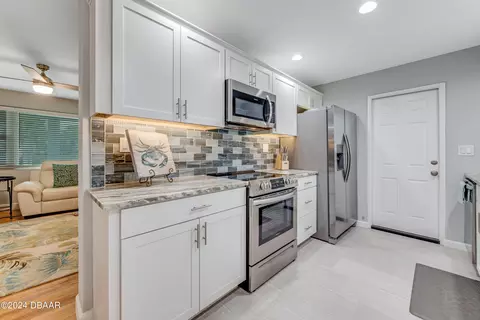 141 Ocean Ter, Ormond Beach, FL 32176 photo 10