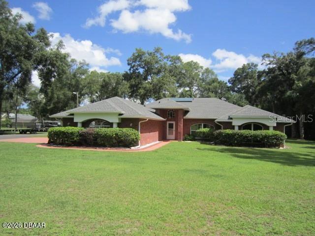 975 Rolling Acres Dr, Deland, FL 32720