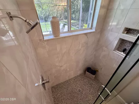 Bath - 3448 Acoma Dr, Ormond Beach, FL 32174 photo 8 of 9