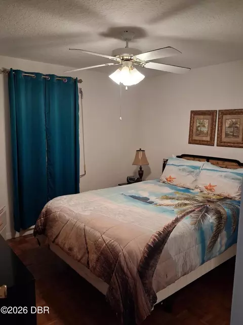 Bedroom - 143 Ormond Shores Dr, Ormond Beach, FL 32176 photo 3 of 4