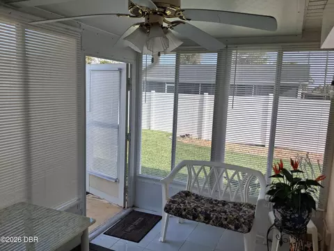 Exterior - 143 Ormond Shores Dr, Ormond Beach, FL 32176 photo 4 of 8