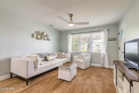 Living - 18 Tropical Dr, Ormond Beach, FL 32176 photo 1 of 2