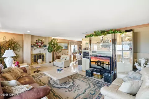 Living - 2944 Ocean Shore Blvd, Ormond Beach, FL 32176 photo 1 of 4