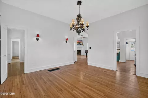 Dining - 27 Ormond Shores Dr, Ormond Beach, FL 32176 photo 3 of 3