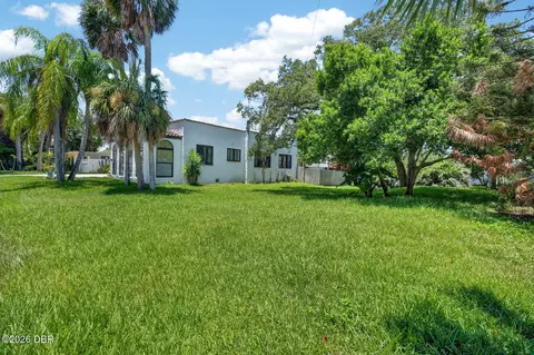 Exterior - 27 Ormond Shores Dr, Ormond Beach, FL 32176 photo 3 of 18