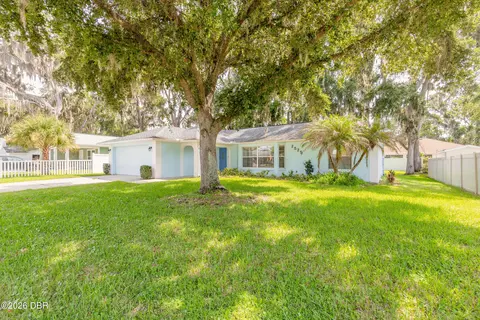 Exterior - 2525 Royal Palm Dr, Edgewater, FL 32141 photo 3 of 8