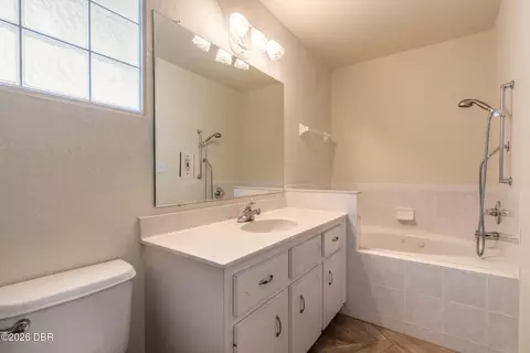 Bath - 2525 Royal Palm Dr, Edgewater, FL 32141 photo 2 of 4