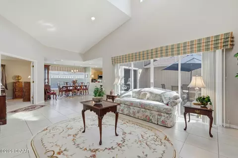 38 Treetop Cir, Ormond Beach, FL 32174 photo 9