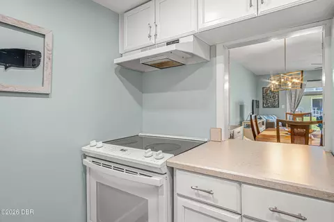 Kitchen - 2820 Ocean Shore Blvd, Ormond Beach, FL 32176 photo 3 of 4