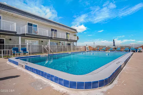 Exterior - 2820 Ocean Shore Blvd, Ormond Beach, FL 32176 photo 7 of 10