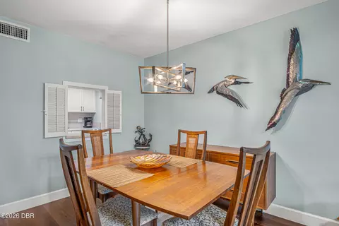 Dining - 2820 Ocean Shore Blvd, Ormond Beach, FL 32176 photo 2 of 3