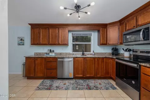 127 Bosarvey Dr, Ormond Beach, FL 32176 photo 3