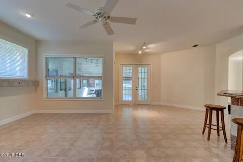 Living - 751 Calle Grande St, Ormond Beach, FL 32174 photo 1 of 8