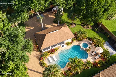 Exterior - 751 Calle Grande St, Ormond Beach, FL 32174 photo 2 of 11