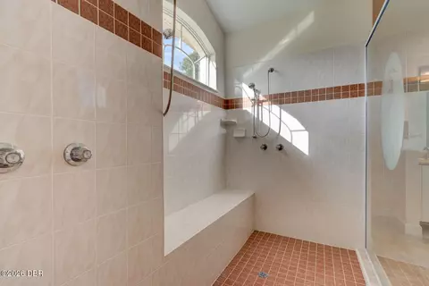 Bath - 751 Calle Grande St, Ormond Beach, FL 32174 photo 1 of 3