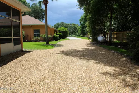 Exterior - 751 Calle Grande St, Ormond Beach, FL 32174 photo 4 of 5