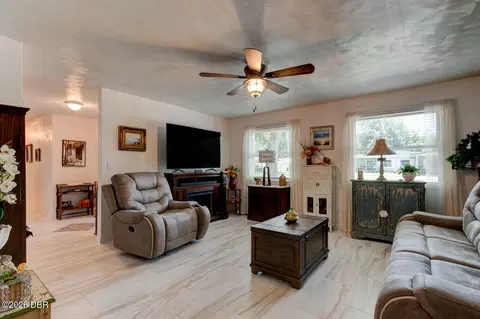 Living - 344 Fir St, Ormond Beach, FL 32174 photo 2 of 3