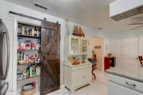 Kitchen - 344 Fir St, Ormond Beach, FL 32174 photo 2 of 3