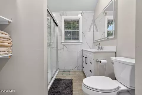 Bath - 1148 Roberts St, Ormond Beach, FL 32174 photo 2 of 7