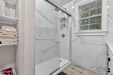 Bath - 1148 Roberts St, Ormond Beach, FL 32174 photo 3 of 7