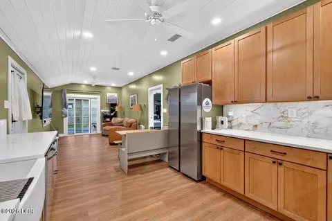 Kitchen - 1148 Roberts St, Ormond Beach, FL 32174 photo 5 of 8