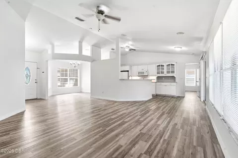3128 Mango Tree Dr, Edgewater, FL 32141 photo 5