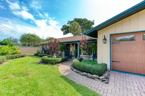 5 Magnolia Ave, Ormond Beach, FL 32174 photo 3