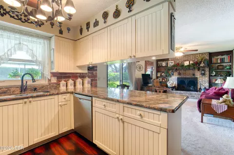 5 Magnolia Ave, Ormond Beach, FL 32174 photo 14