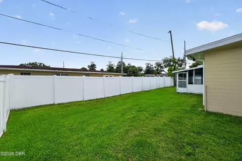 Exterior - 102 N Capri Dr, Ormond Beach, FL 32174 photo 6 of 9