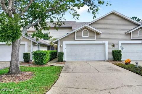 1975 Rutgers Pl, Port Orange, FL 32128