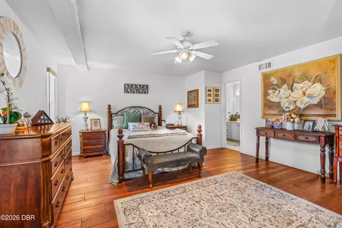 Bedroom - 23 Cherokee Trl, Ormond Beach, FL 32174 photo 4 of 11