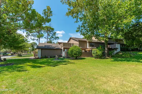 Exterior - 23 Cherokee Trl, Ormond Beach, FL 32174 photo 2 of 7