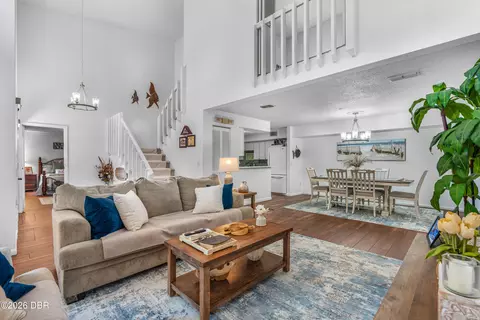 Living - 23 Cherokee Trl, Ormond Beach, FL 32174 photo 4 of 5