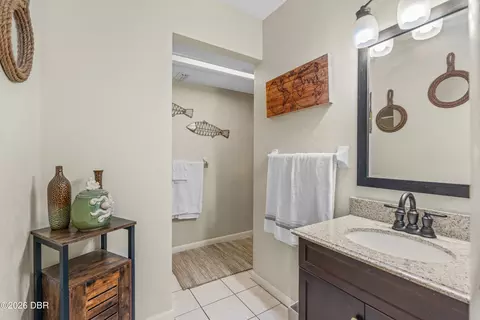 Bath - 23 Cherokee Trl, Ormond Beach, FL 32174 photo 1 of 6