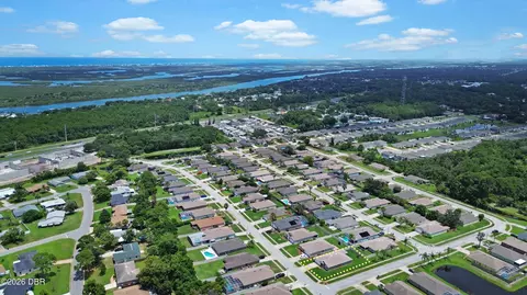 230 Oak Branch Dr, Edgewater, FL 32141 photo 7