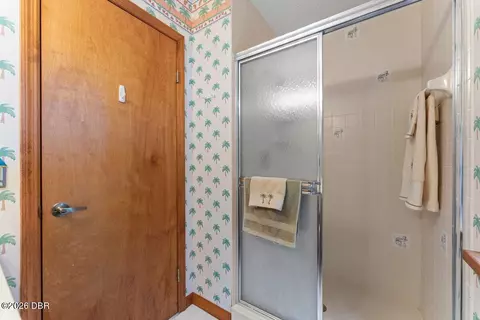 Bath - 400 Pine Bluff Trl, Ormond Beach, FL 32174 photo 6 of 9