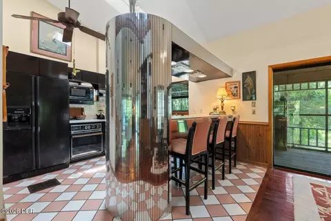 Kitchen - 400 Pine Bluff Trl, Ormond Beach, FL 32174 photo 3 of 5
