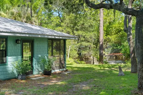 Exterior - 400 Pine Bluff Trl, Ormond Beach, FL 32174 photo 31 of 36