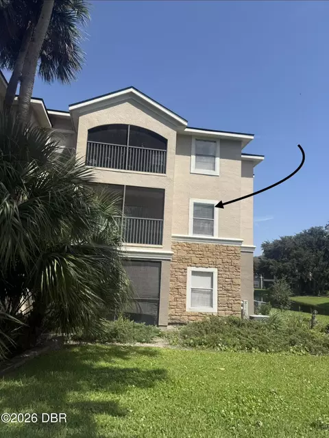 940 Village Trl, Port Orange, FL 32127