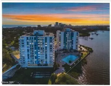 935 N Halifax Ave, Daytona Beach, FL 32118