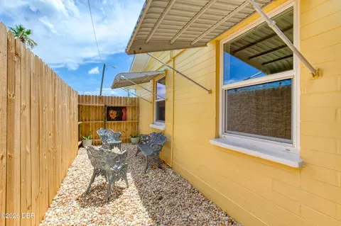 Exterior - 12 Ocean Shore Dr, Ormond Beach, FL 32176 photo 8 of 14