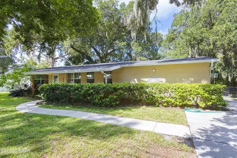 2012 Graham St, South Daytona, FL 32119