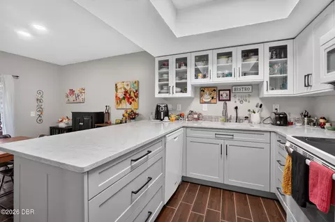 Kitchen - 2 Timberline Trl, Ormond Beach, FL 32174 photo 2 of 2