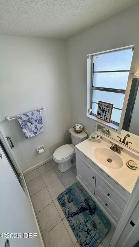 Bath - 20 Ocean Crest Dr, Ormond Beach, FL 32176 photo 1 of 2