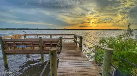 View/Area - 20 Ocean Crest Dr, Ormond Beach, FL 32176 photo 2 of 9
