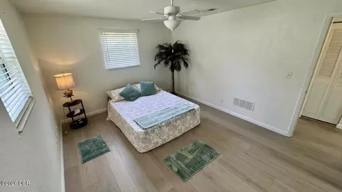 Bedroom - 20 Ocean Crest Dr, Ormond Beach, FL 32176 photo 1 of 3
