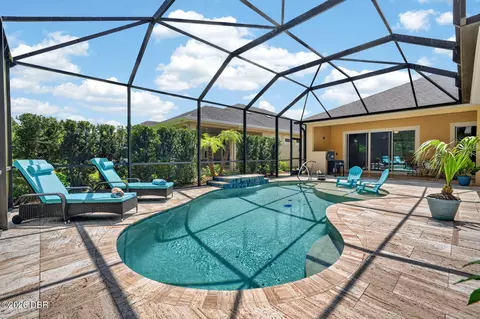 Exterior - 910 Creekwood Dr, Ormond Beach, FL 32174 photo 7 of 26