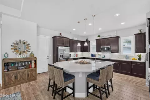 Kitchen - 910 Creekwood Dr, Ormond Beach, FL 32174 photo 3 of 4