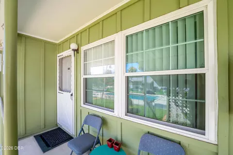 840 Center Ave, Holly Hill, FL 32117