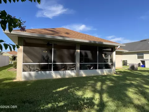 Exterior - 151 Pergola Pl, Ormond Beach, FL 32174 photo 7 of 8